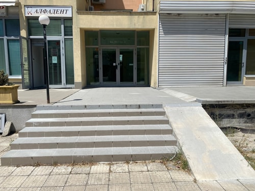 Host2U Luxury /Private Parking /Next to Metro 3 Host2u