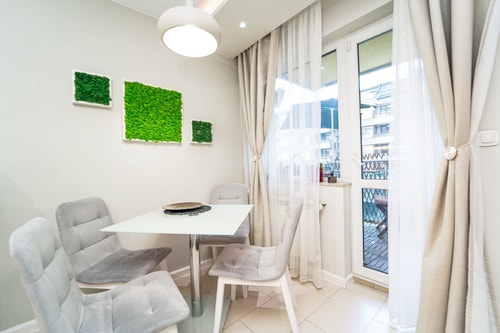 Host2U Luxury /Private Parking /Next to Metro 15 Host2u