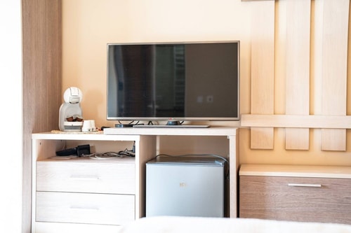 3 Private Rooms/ Lounch /  Parking / Center 37 Host2u