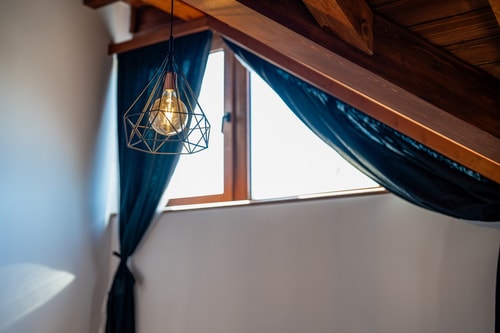 Cozy Loft / Great View / Free parking / Ski 17 Host2u