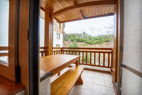 Mountain 2 Bedrooms/ Fireplace / Free Parking 7 Host2u