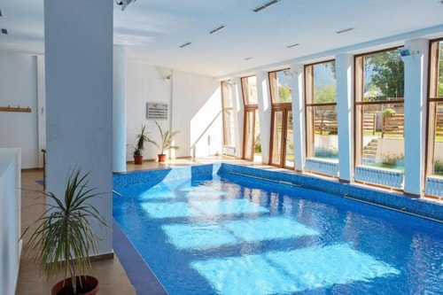 On Ski track Studio/Ski in&out/ Spa / Free parking 3 Host2u