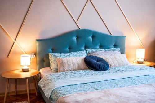 Big 2 Bedrooms Apartment / super cozy 38 Host2u