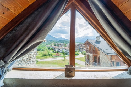 Chalet 2 Bedrooms Luxury/ Fireplace/ Free Parking 40 Host2u