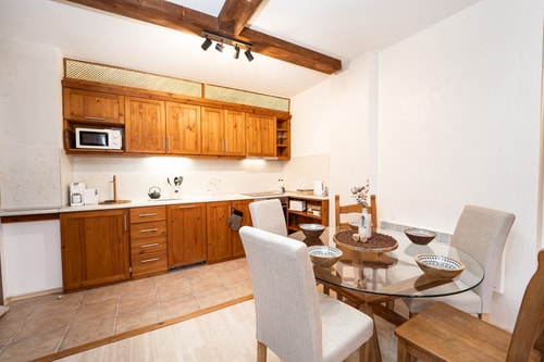Mountain 2 Bedrooms/ Fireplace / Free Parking 9 Host2u