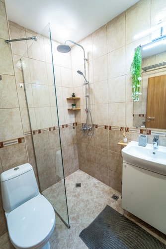 On Ski track Studio/Ski in&out/ Spa / Free parking 24 Host2u