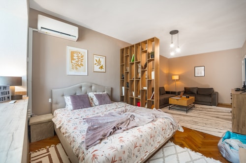Big 2 Bedrooms Apartment / super cozy 24 Host2u