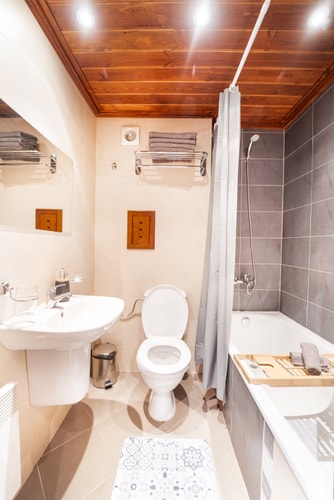 3 Top Apartments together/ Best View/ Parking 30 Host2u