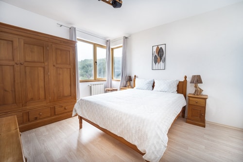 Mountain 2 Bedrooms/ Fireplace / Free Parking 1 Host2u