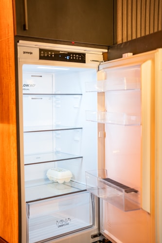 3 Private Rooms/ Lounch /  Parking / Center 41 Host2u
