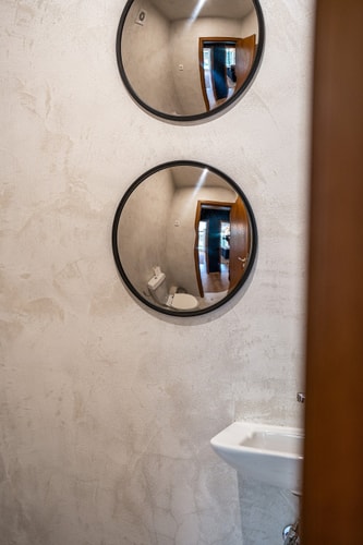 Designer 2 Bedroom Ap/ Fireplace / Free parking 22 Host2u