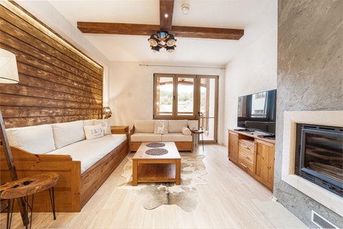 Mountain 2 Bedrooms/ Fireplace / Free Parking 5 Host2u