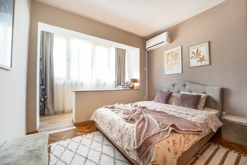 Big 2 Bedrooms Apartment / super cozy 28 Host2u