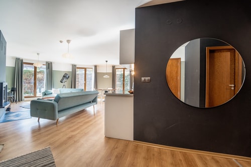 Designer 2 Bedroom Ap/ Fireplace / Free parking 17 Host2u