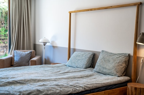 Designer 2 Bedroom Ap/ Fireplace / Free parking 15 Host2u