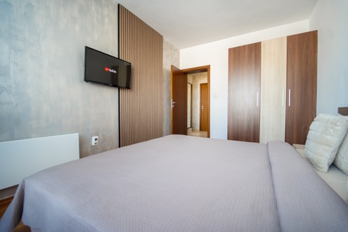 Belvedere Apartment/ Ski in-out/ Free Parking 12 Host2u