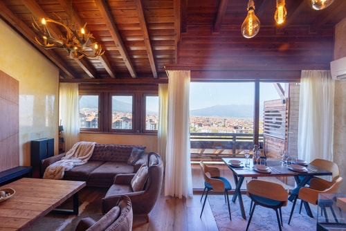 Penthouse 2-Bedrooms\ The Best View\ Free parking 5 Host2u