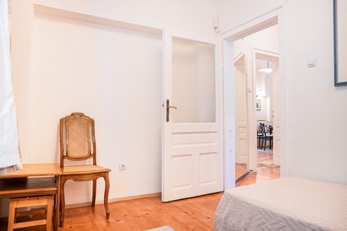 Big Apartment in Center Sofia/ 2 BD/ Fireplace 30 Host2u