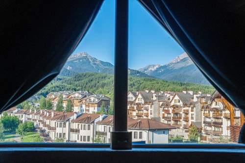 Chalet 2 Bedrooms Luxury/ Fireplace/ Free Parking 9 Host2u