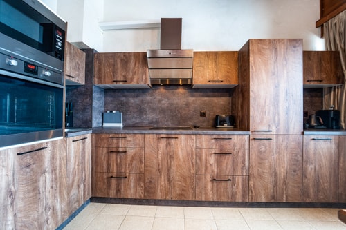 Penthouse /Best View /2 Bedrooms/ Parking 32 Host2u