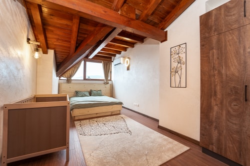 Penthouse /Best View /2 Bedrooms/ Parking 2 Host2u