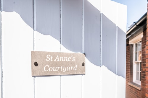 St Anne's Courtyard, Woodbridge 21 Stay in Suffolk