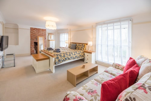 Kiln House, Snape Maltings Stay in Suffolk