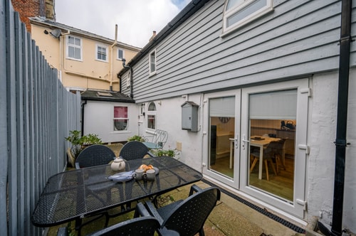 The Secret Cottage, Aldeburgh 10 Stay in Suffolk