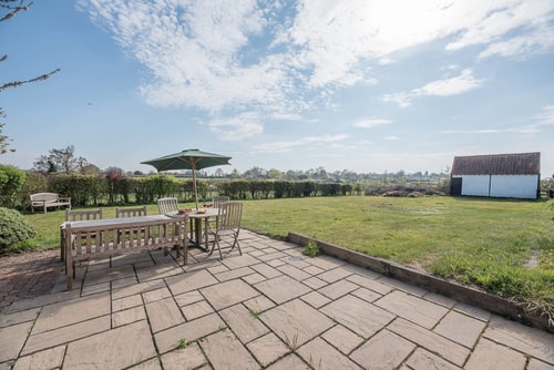 Heart's Ease, Dallinghoo nr Woodbridge 25 Stay in Suffolk