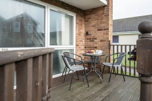100 Waterside Park 8 Stay in Suffolk