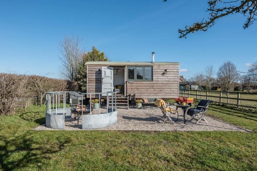 Lily Pad, Friston 0 Stay in Suffolk