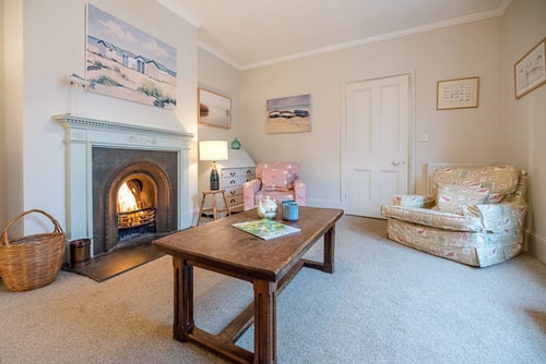 18 Hartington, Aldeburgh 24 Stay in Suffolk