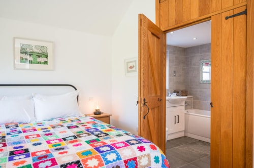 Dogwood Cottage, Subourne 7 Stay in Suffolk