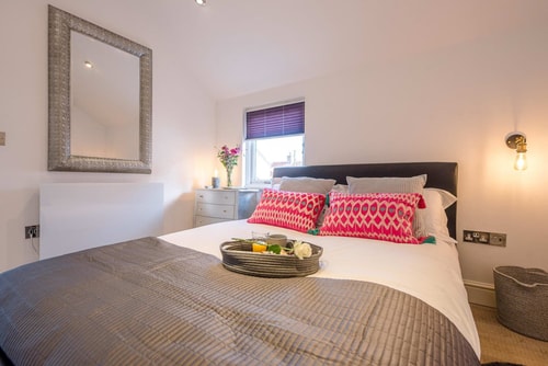 Papillon, a modern Southwold flat with balcony 14 Stay in Suffolk