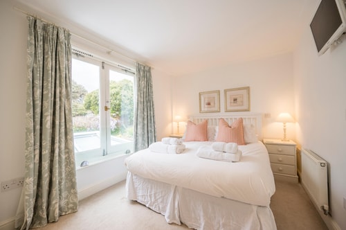 207 High Street, Aldeburgh 9 Stay in Suffolk