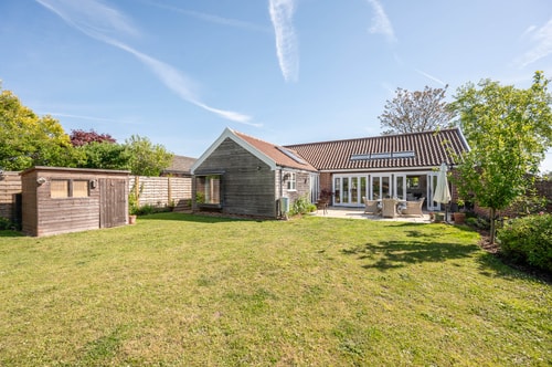 Dogwood Cottage, Subourne 13 Stay in Suffolk