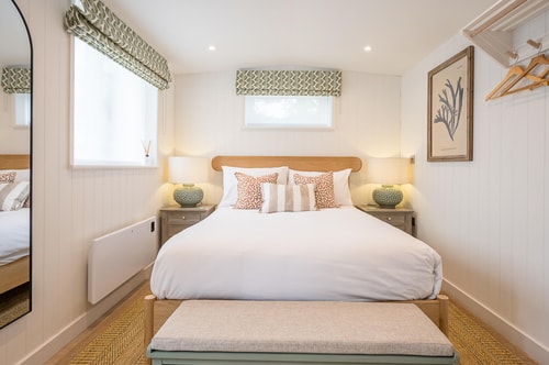 The Nesst, 7 The Haven 0 Stay in Suffolk