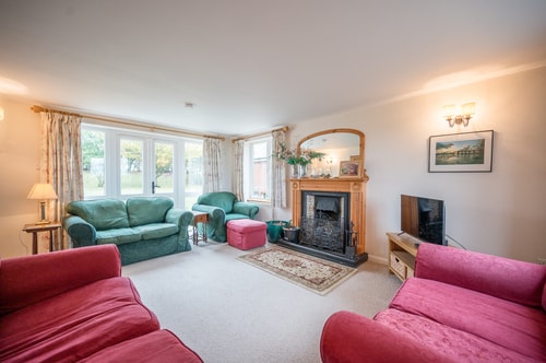 1 Box Iron Cottage, Shotley 4 Stay in Suffolk