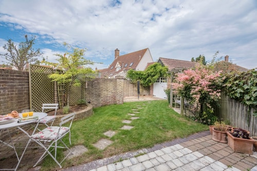 The Poppies, a stylish Aldeburgh holiday home 15 Stay in Suffolk