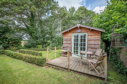 Lavender Lodge, Toad Hall, Wangford 1 Stay in Suffolk