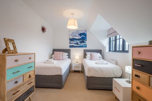 9 Oaks Court, Thorpeness 6 Stay in Suffolk