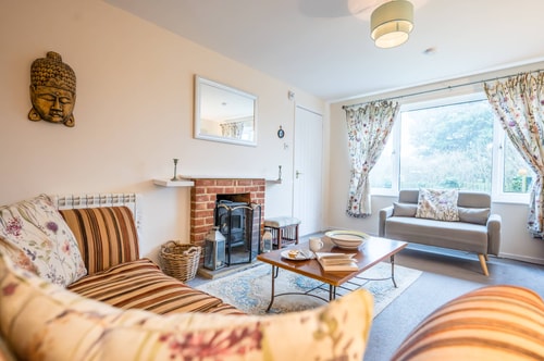 1 Hall Farm Cottage, Aldeburgh 6 Stay in Suffolk