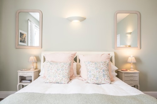 Market Cross House, Aldeburgh. Sea front holiday home 47 Stay in Suffolk