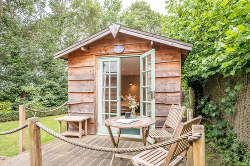 Lavender Lodge, Toad Hall, Wangford 5 Stay in Suffolk