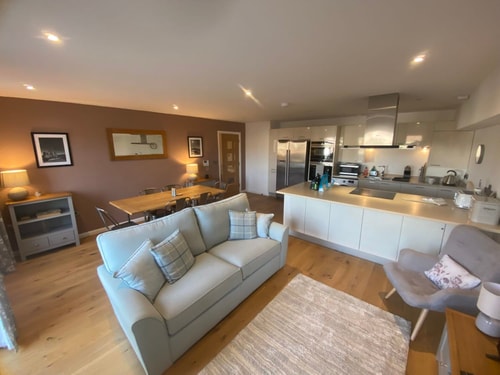 2 Deben Wharf, Woodbridge 8 Stay in Suffolk