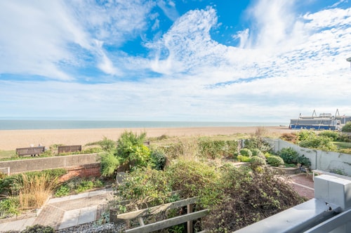 Runton, Crag Path, Aldeburgh 34 Stay in Suffolk