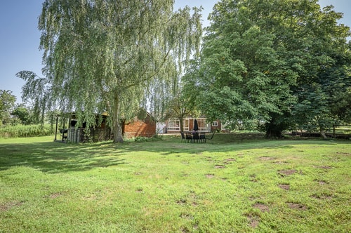 Drift Cottage, Rendlesham 57 Stay in Suffolk
