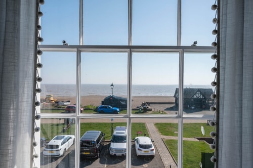 Market Cross House, Aldeburgh. Sea front holiday home 41 Stay in Suffolk