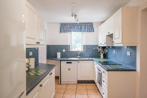 Colston Hall Cottage, Badingham 5 Stay in Suffolk