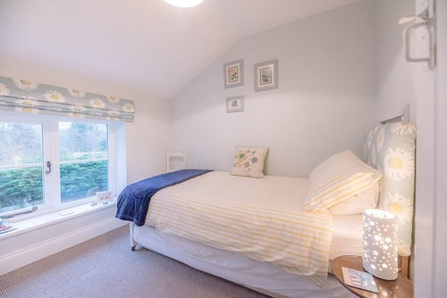 2 Riverside Cottages, Yoxford 9 Stay in Suffolk